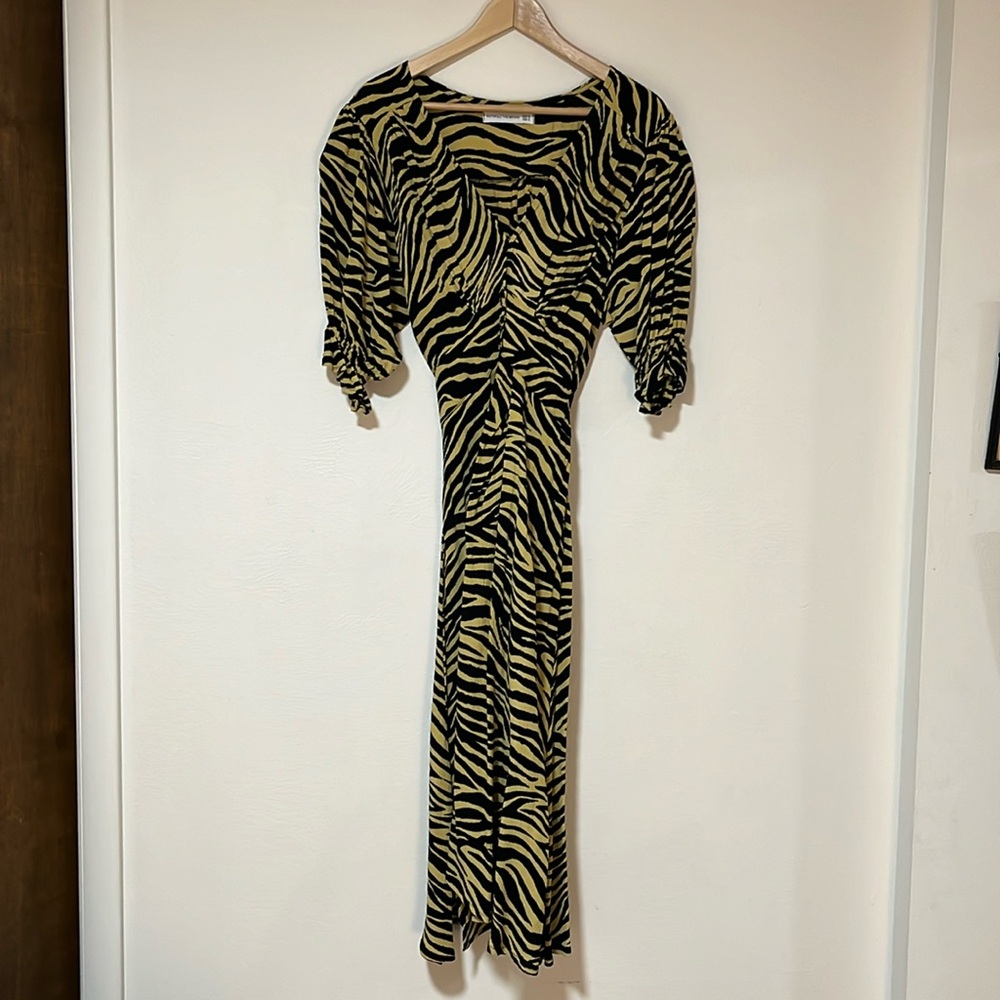 FAITHFULL THE BRAND size 4